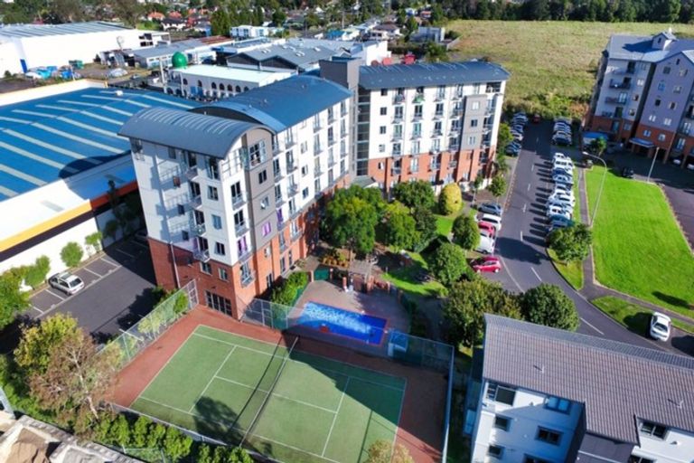 Photo of property in 4f/10 Crown Lynn Place, New Lynn, Auckland, 0600