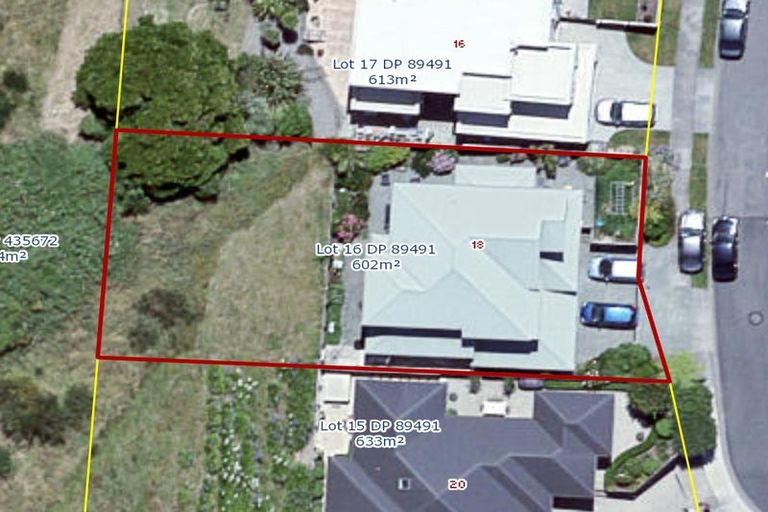 Photo of property in 18 Chippenham Grove, Churton Park, Wellington, 6037