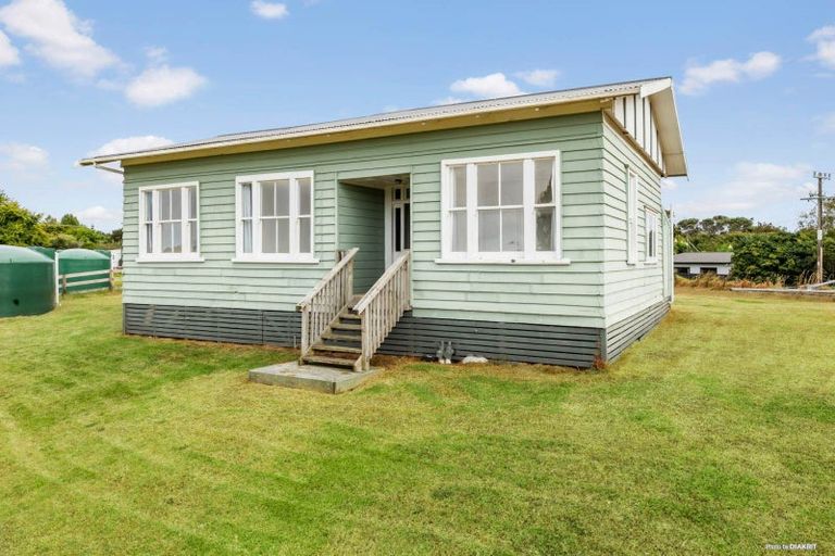 Photo of property in 10 Colbeck Road, Awhitu, 2684