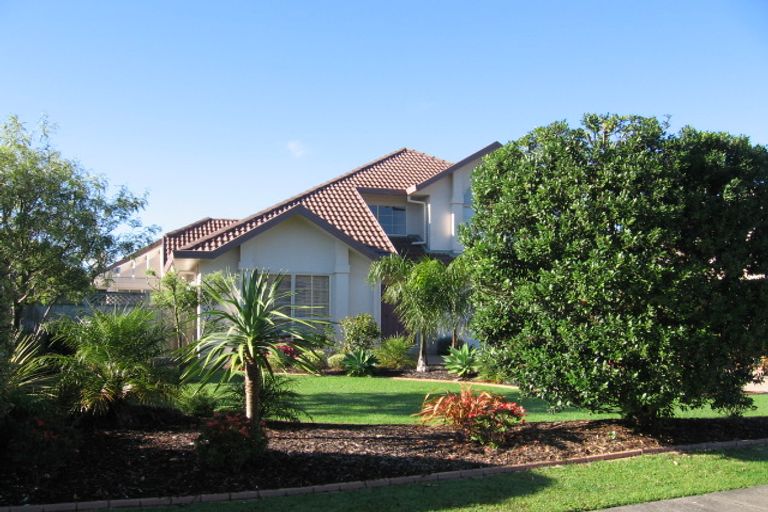 Photo of property in 22 Lucas Way, Albany, Auckland, 0632