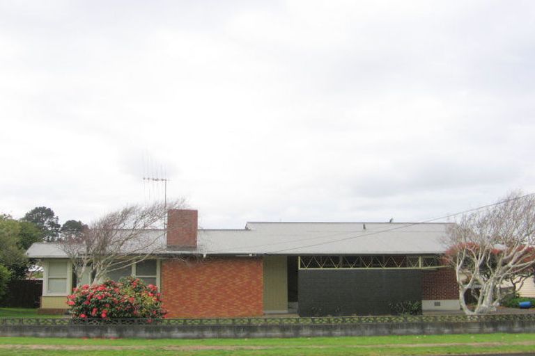 Photo of property in 26 Ladys Mile, Foxton, 4814