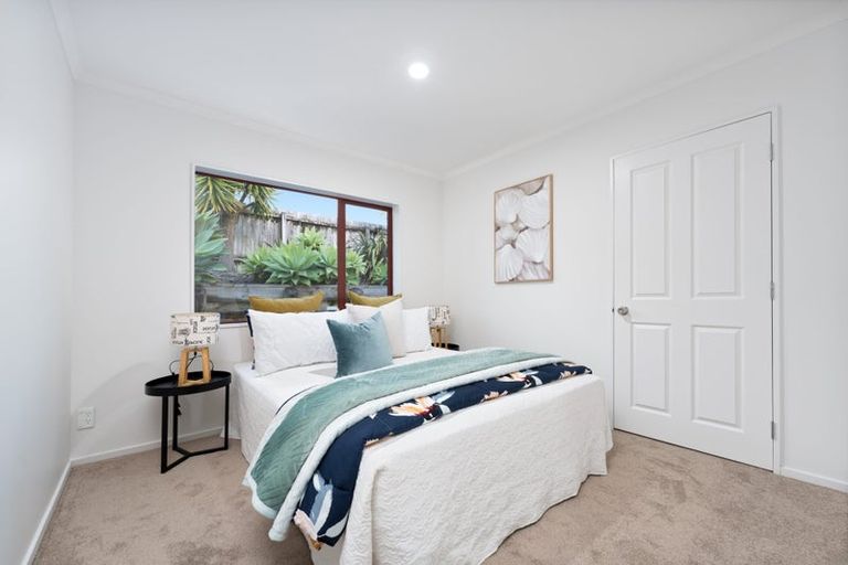 Photo of property in 3 Fleetwood Drive, Henderson, Auckland, 0612