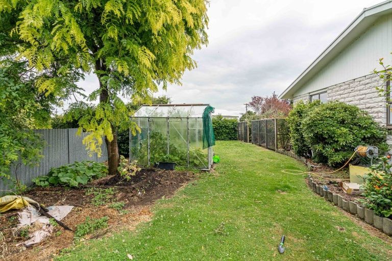 Photo of property in 59 Elles Road, Otautau, 9610
