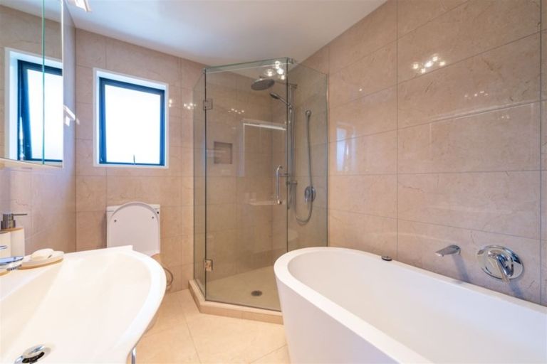 Photo of property in 3b Dickson Crescent, Hornby, Christchurch, 8042