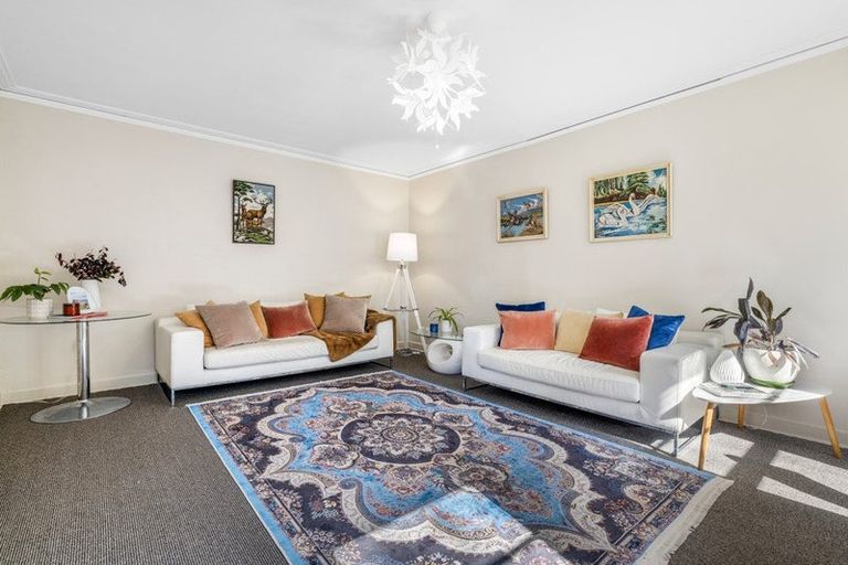 Photo of property in 2/46 Fendalton Road, Fendalton, Christchurch, 8014