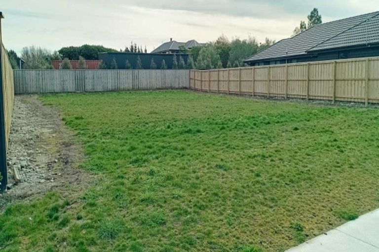 Photo of property in 75 Northmoor Boulevard, Rolleston, 7615