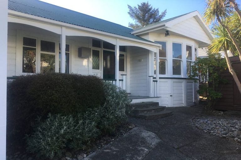 Photo of property in 70 Moxham Avenue, Hataitai, Wellington, 6021