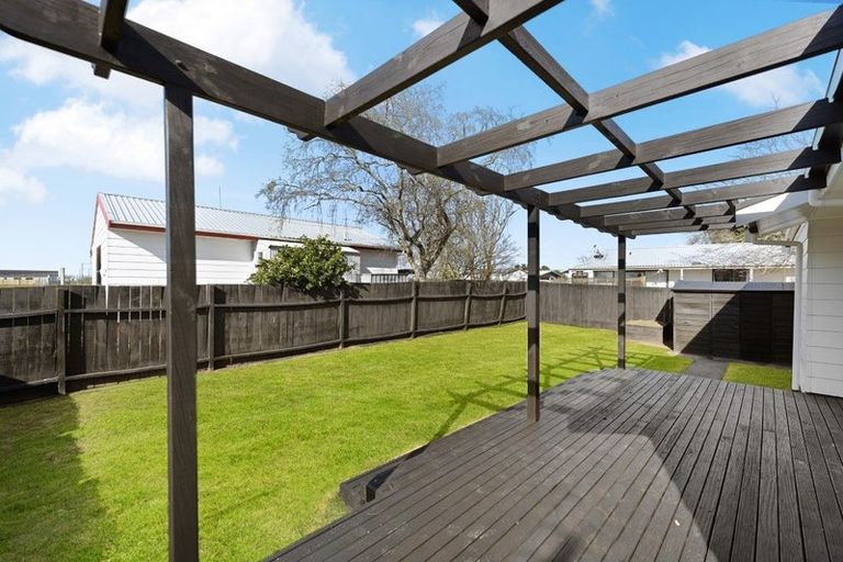 Photo of property in 15 Reeves Close, Fairview Downs, Hamilton, 3214