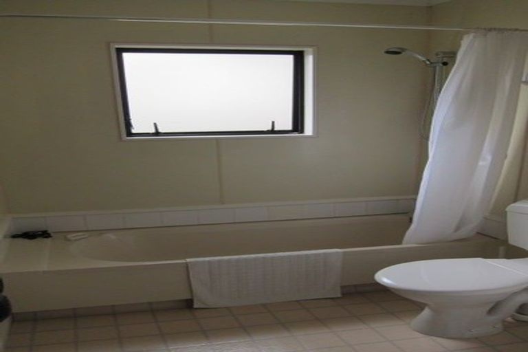 Photo of property in 27f1 Bould Street, Johnsonville, Wellington, 6037