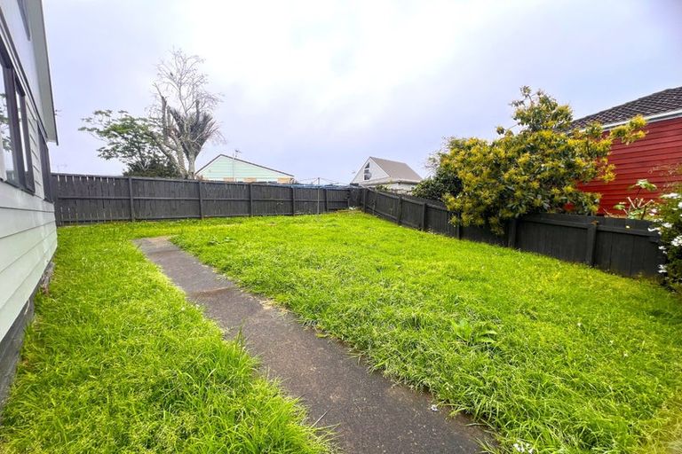 Photo of property in 50a Weldene Avenue, Glenfield, Auckland, 0629