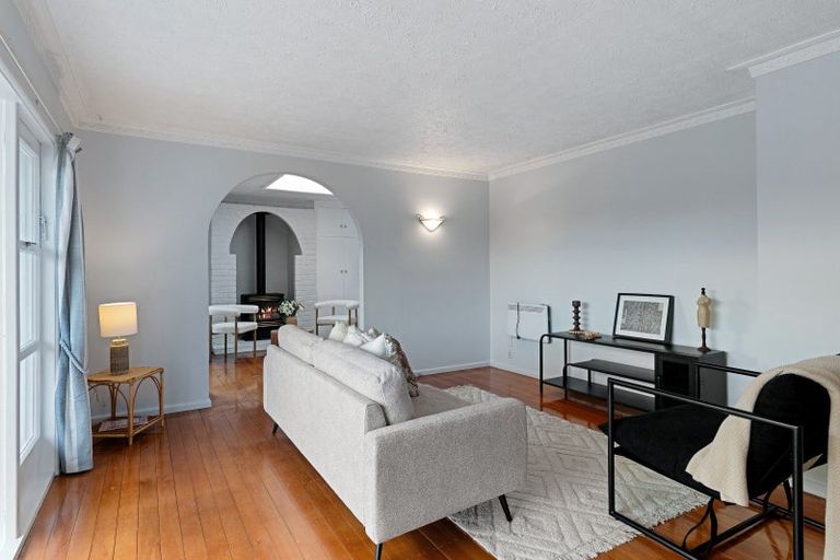 Photo of property in 24 Greendale Avenue, Avonhead, Christchurch, 8042