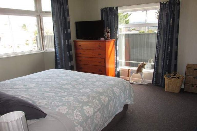 Photo of property in 39 Dick Street, Reefton, 7830