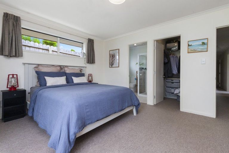 Photo of property in 35 Isabella Drive, Pukekohe, 2120