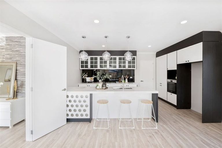 Photo of property in 12 Freshland Drive, Flat Bush, Auckland, 2019
