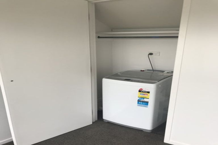 Photo of property in 327d Hobsonville Road, Hobsonville, Auckland, 0618