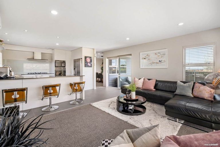 Photo of property in 36 Jerpoint Drive, Flat Bush, Auckland, 2019