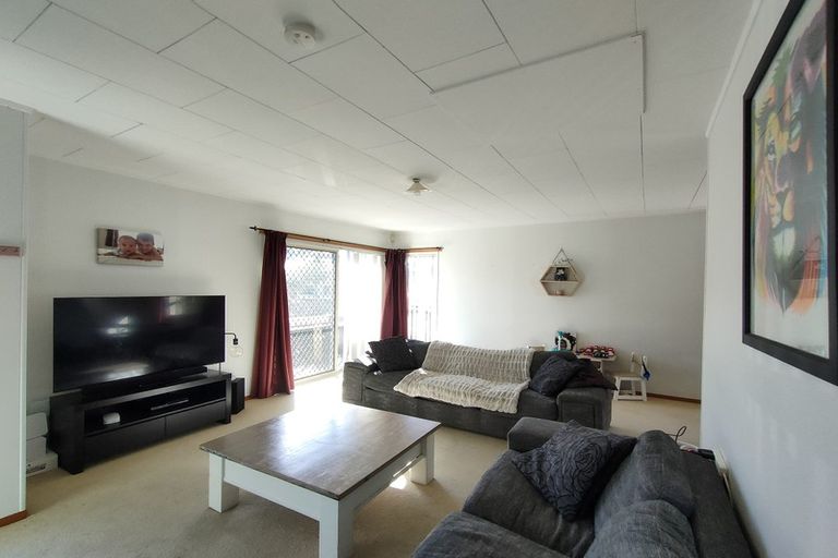 Photo of property in 31 Korihi Drive, Swanson, Auckland, 0614
