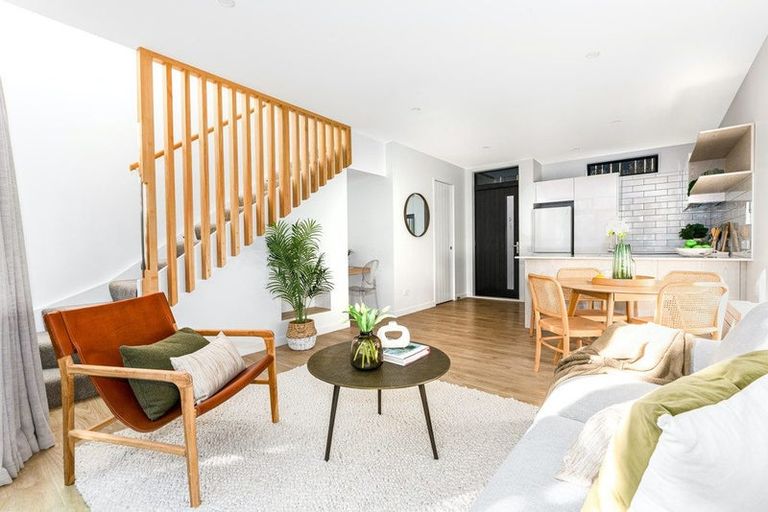 Photo of property in 4f Armour Avenue, Mount Victoria, Wellington, 6011