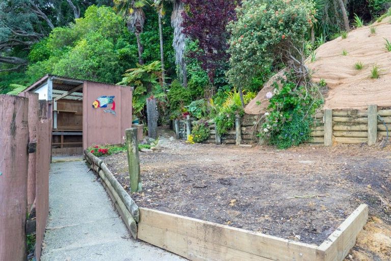 Photo of property in 314 Thames Coast Sh25 Road, Thornton Bay, Thames, 3575