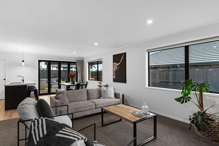 Photo of property in 37 Lockerbie Street, Morrinsville, 3300