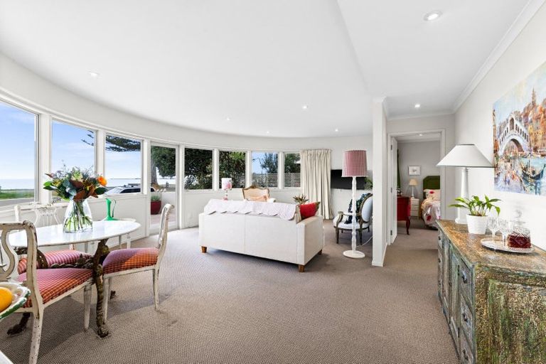 Photo of property in 1/40 The Esplanade, Westshore, Napier, 4110
