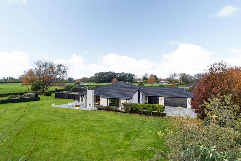 Photo of property in 102 Webster Road, Matangi, Hamilton, 3284