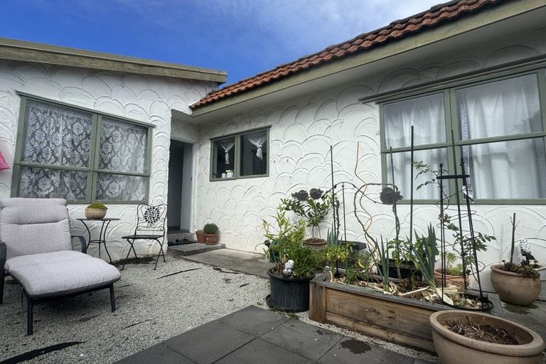 Photo of property in 3/283 Taradale Road, Pirimai, Napier, 4112