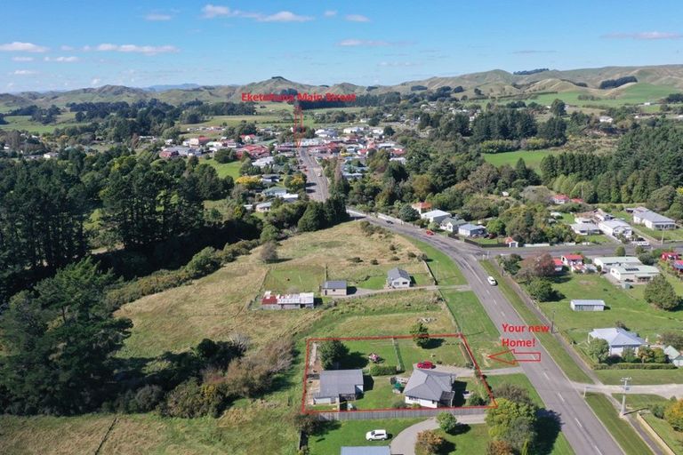 Photo of property in 30 Bridge Street, Eketahuna, 4900