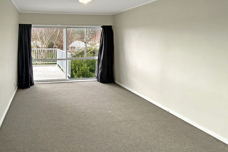 Photo of property in 95 Farmer Crescent, Taita, Lower Hutt, 5011