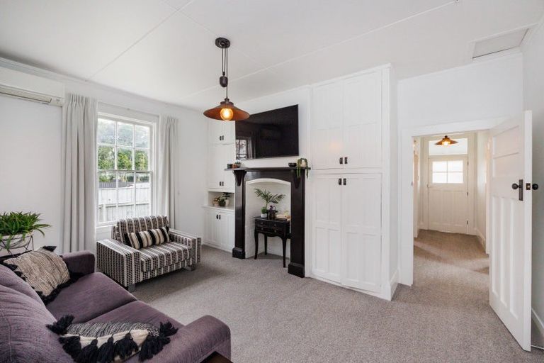 Photo of property in 70 Milson Line, Milson, Palmerston North, 4414