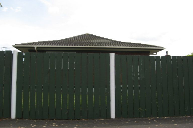 Photo of property in 16d Coronation Road, Mangere Bridge, Auckland, 2022