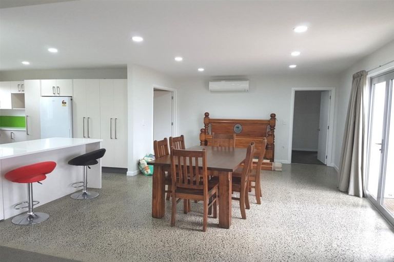 Photo of property in 9 Crown Close, Prebbleton, 7604