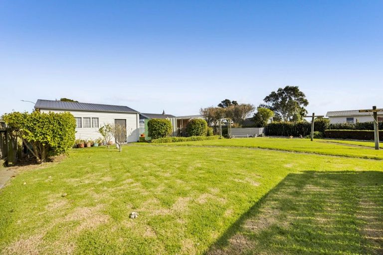 Photo of property in 158 Tasman Street, Opunake, 4616