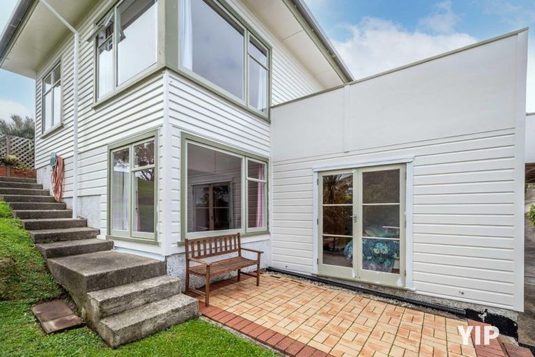 Photo of property in 9 Birch Street, Johnsonville, Wellington, 6037