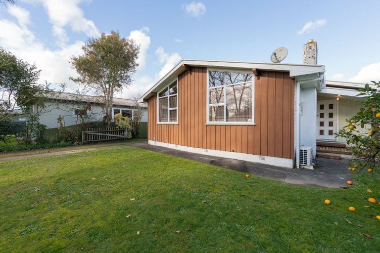 Photo of property in 26 Park Road, West End, Palmerston North, 4412