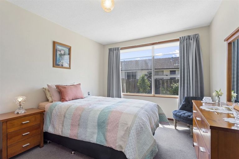 Photo of property in 2/54 Sapphire Street, Casebrook, Christchurch, 8051
