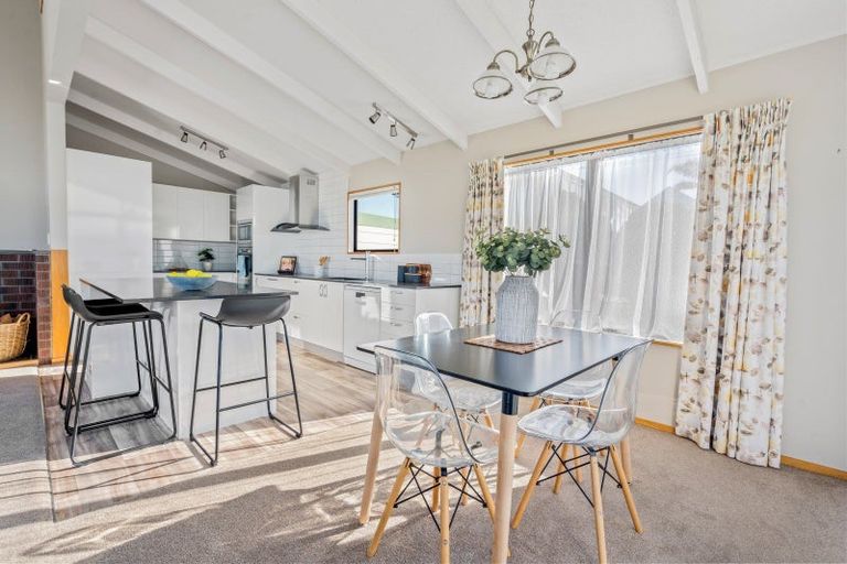 Photo of property in 8 Harbour View Road, Onerahi, Whangarei, 0110