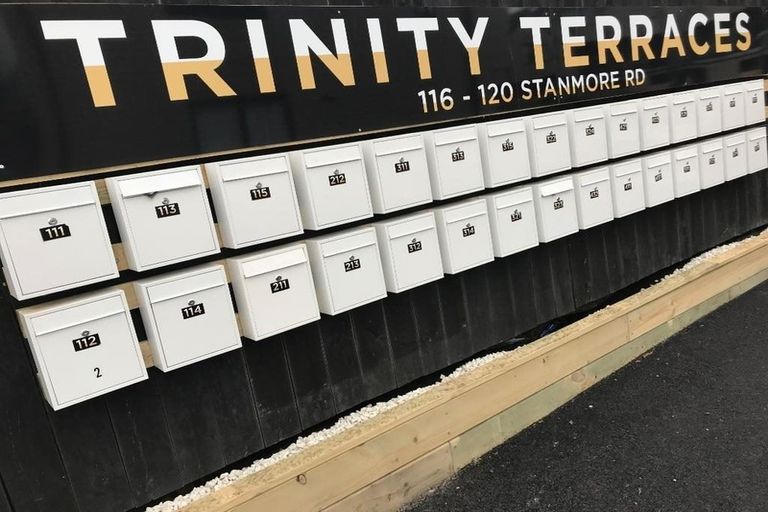 Photo of property in 2/11 Leith Place, Spreydon, Christchurch, 8024