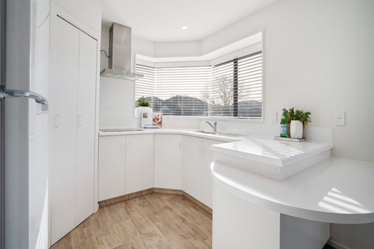 Photo of property in 14 Innisfree Place, Northwood, Christchurch, 8051