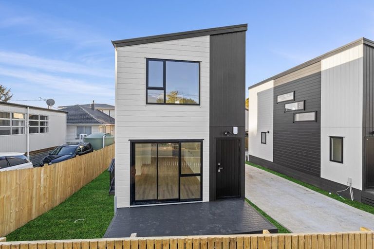 Photo of property in 15 Dreadon Road, Manurewa, Auckland, 2102