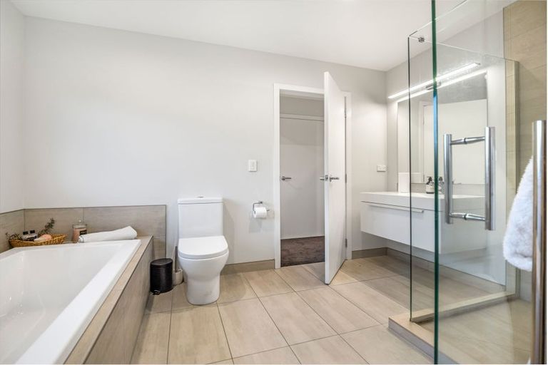 Photo of property in 5 Boyce Crescent, Cambridge, 3434