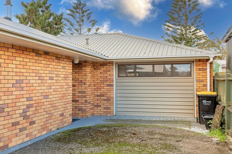 Photo of property in 51a Peel Street, Westport, 7825