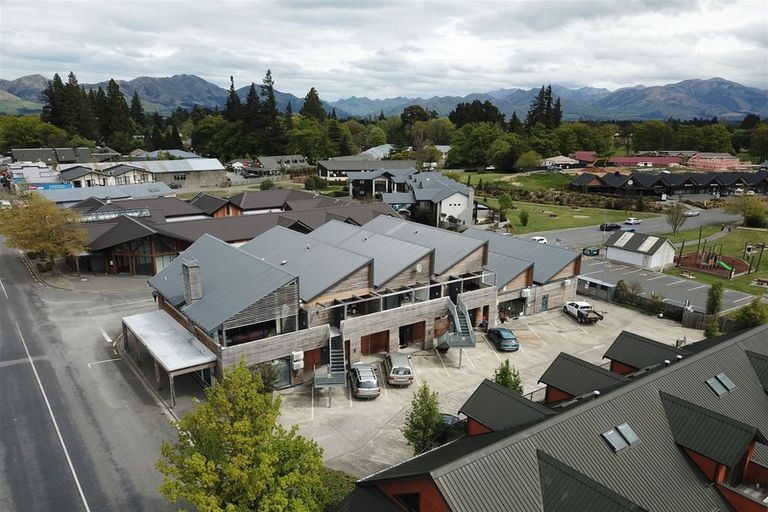 Photo of property in 30g Conical Hill Road, Hanmer Springs, 7334