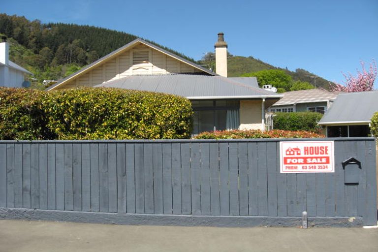 Photo of property in 14 Van Diemen Street, Nelson South, Nelson, 7010