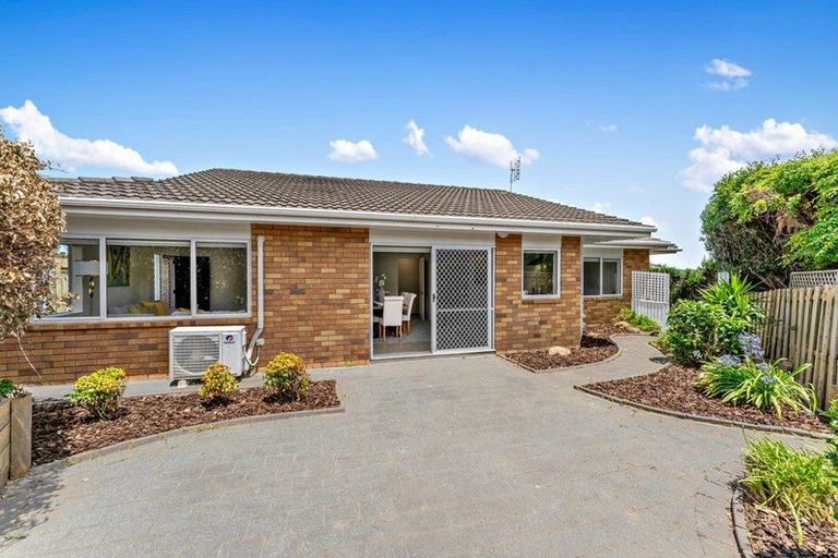 Photo of property in 4/15 Edendale Road, Somerville, Auckland, 2014