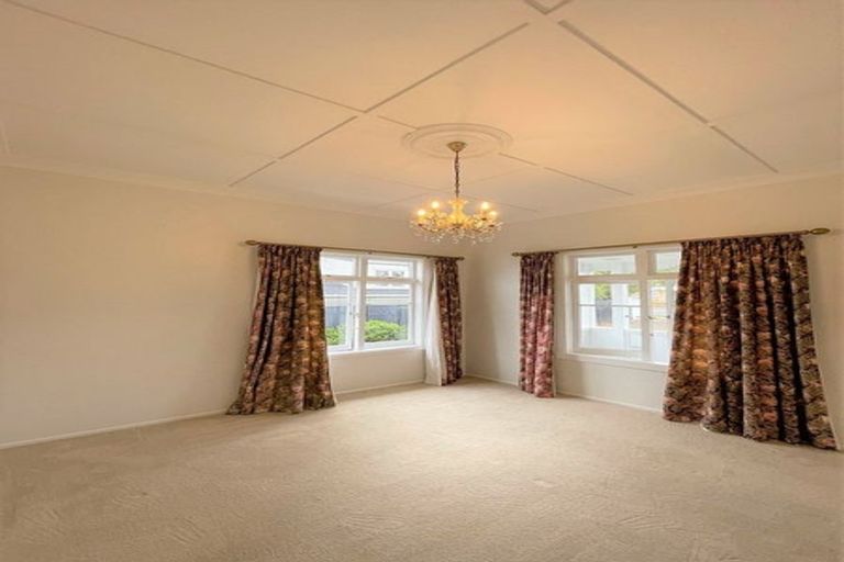 Photo of property in 57 Beach Road, Pahurehure, Papakura, 2113