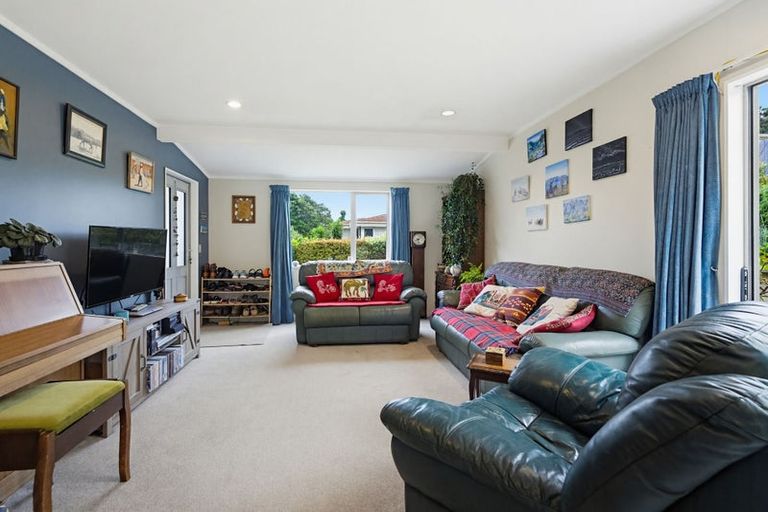 Photo of property in 15a Middleton Road, Paraparaumu Beach, Paraparaumu, 5032