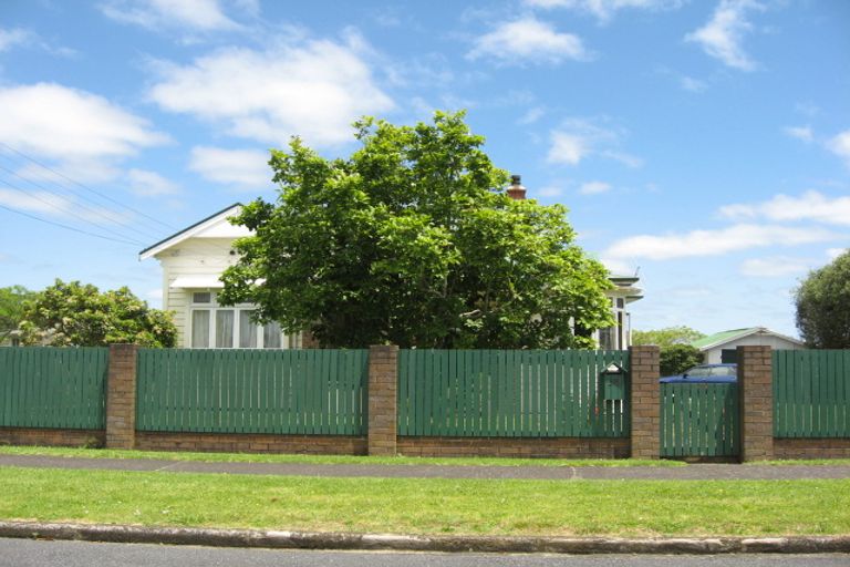 Photo of property in 38a Prospect Terrace, Pukekohe, 2120