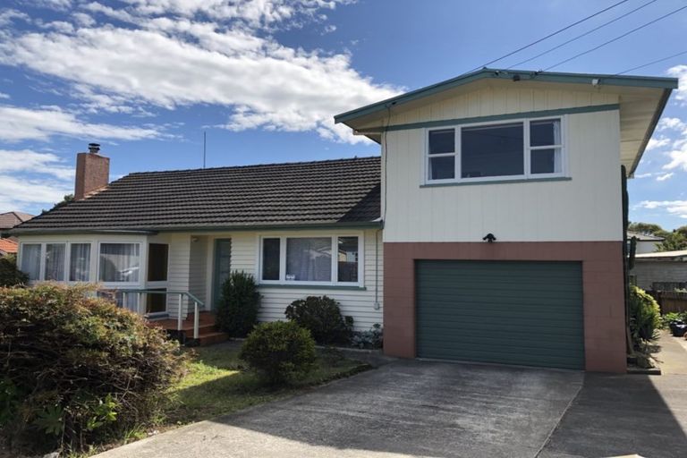 Photo of property in 40 Ashlynne Avenue, Papatoetoe, Auckland, 2025