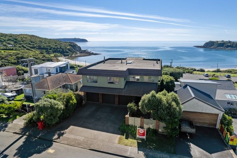 Photo of property in 44 Tireti Road, Titahi Bay, Porirua, 5022